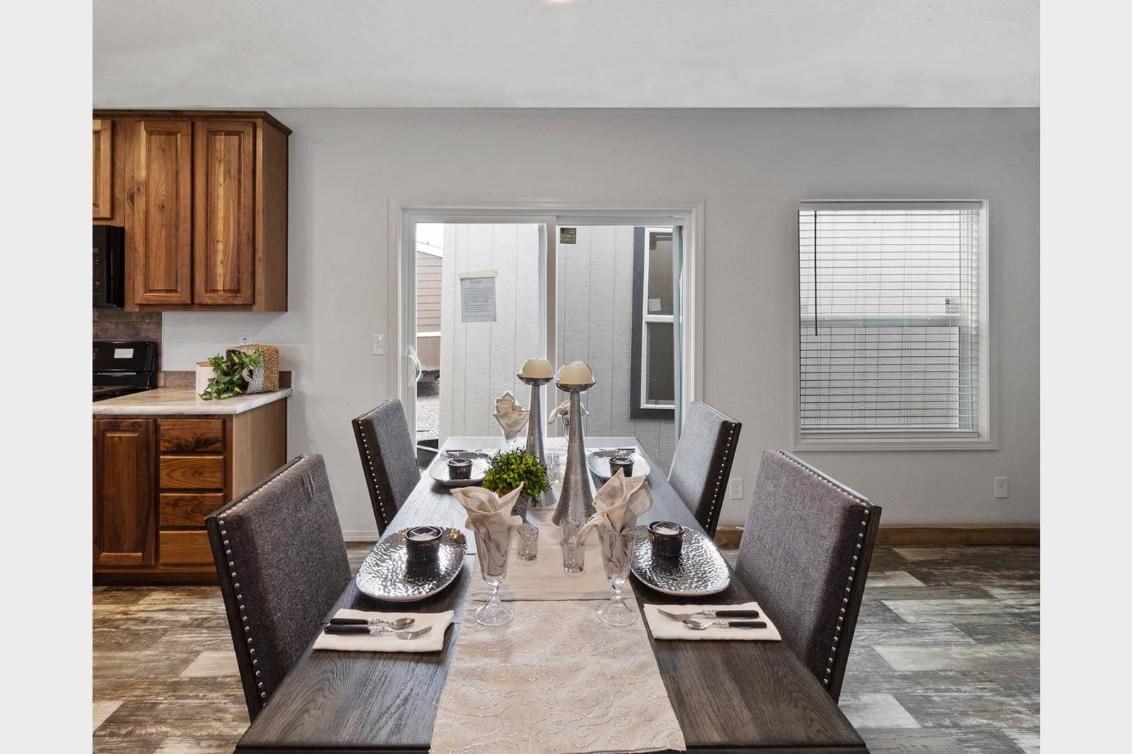 Dreamworks / dw-4603f interior home features