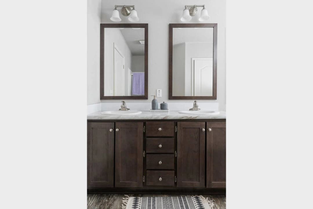 Dreamworks / dw-4603f bathroom home features