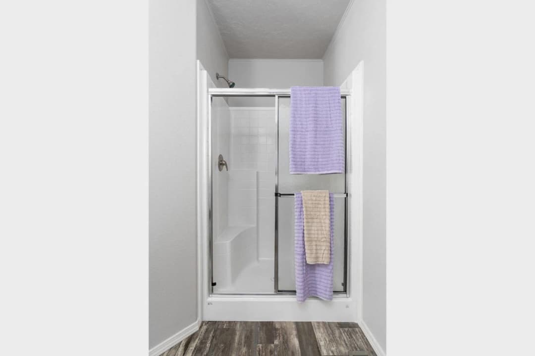Dreamworks / dw-4603f bathroom home features