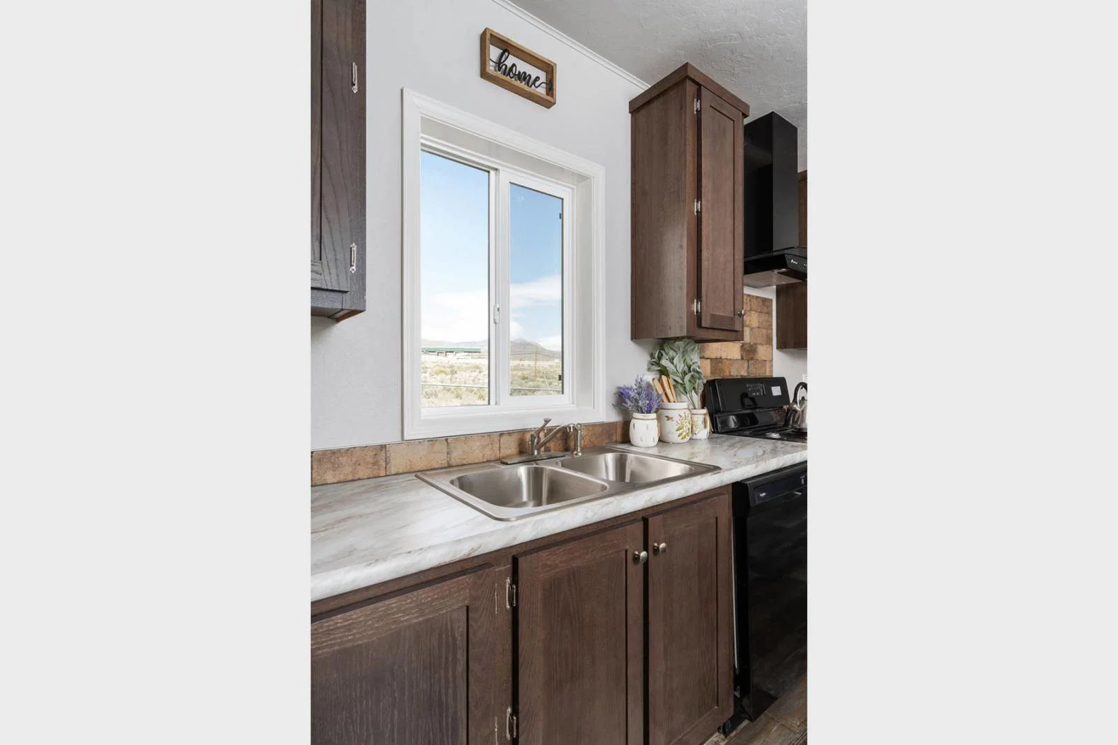 Dreamworks / dw-4603f kitchen home features